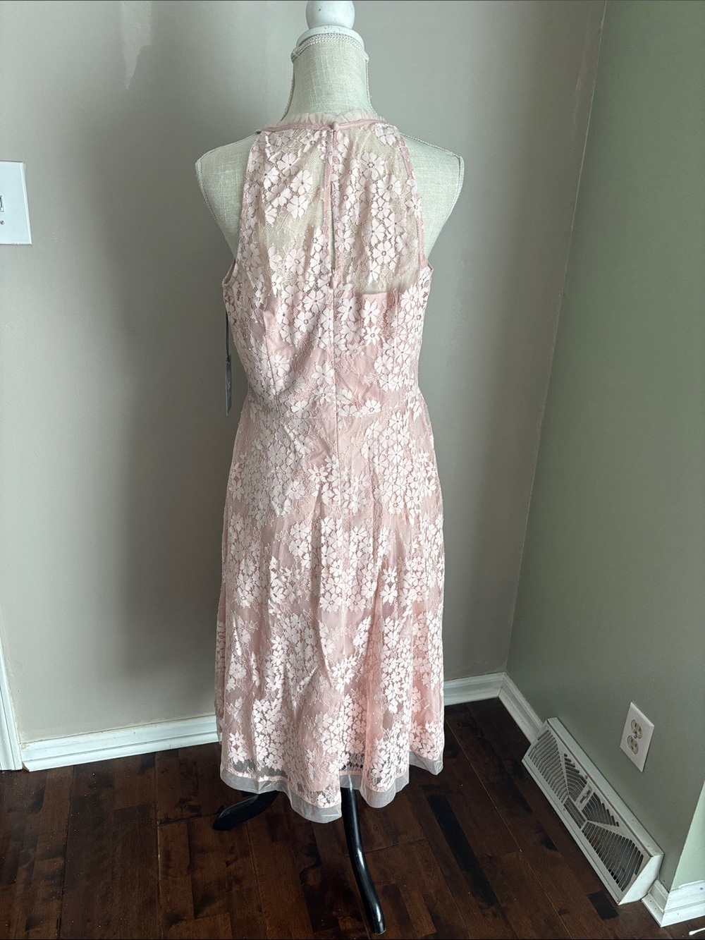 Vince Camuto Blush Pink Floral Lace Halter Midi Dress - Picture 3 of 11